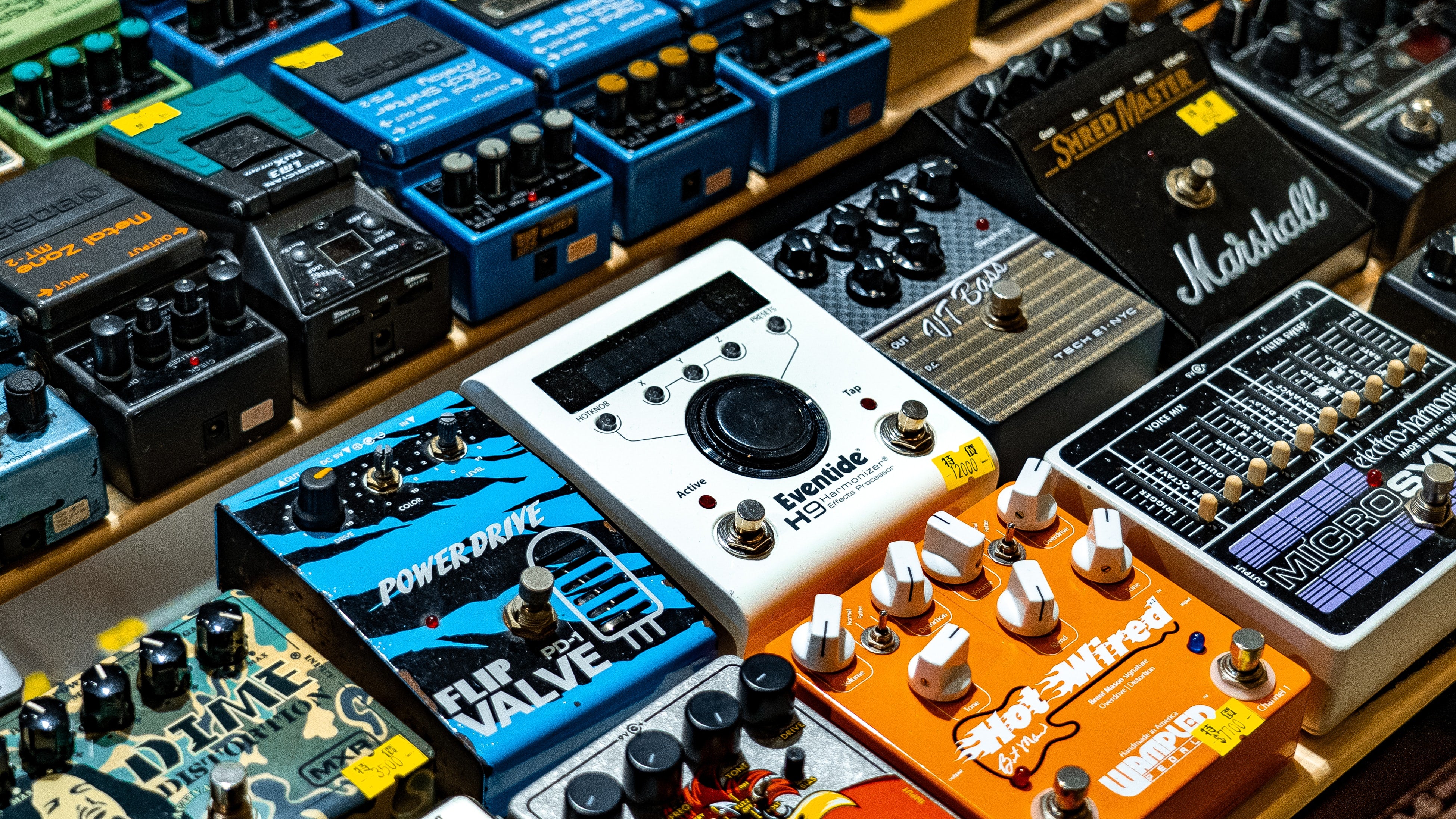 Effects Pedals: The Handy Guide to Stompboxes in your Home Studio